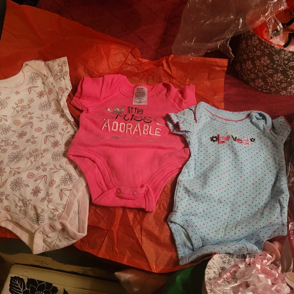 3 onzies